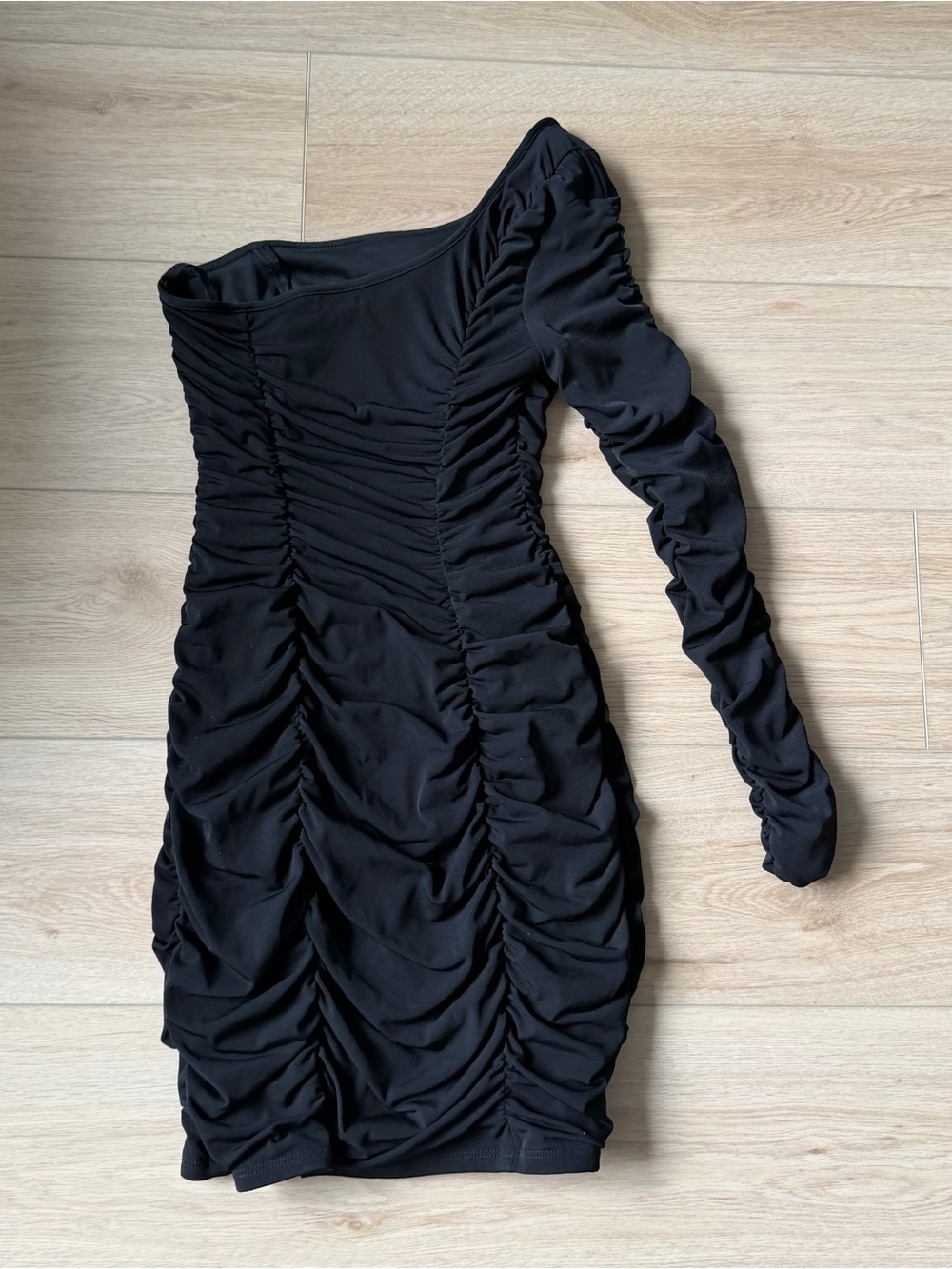 Ruby Rox Black One-Shoulder Ruched Bodycon Mini Dress - Picture 3 of 5